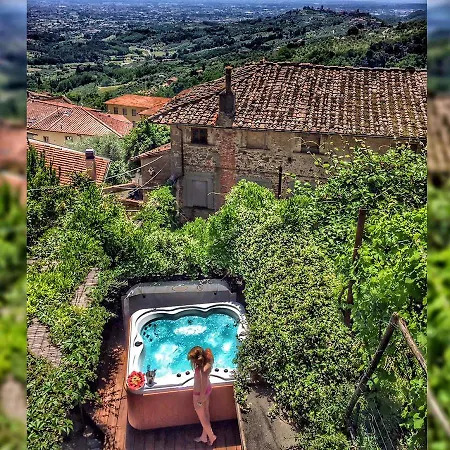 Holiday Porta Alla Fonte Massa e Cozzile
